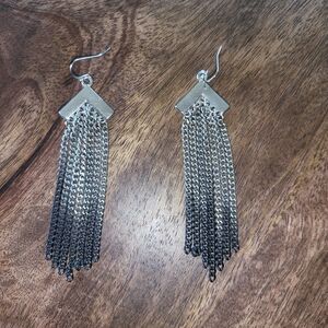 Chic Silver And Black Chainlink Hombre Tassel Earrings